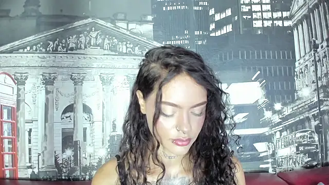 Snapshot of Caroline420_ chatting on 21, 6, 2026 Caroline420 online show from 21, 6, 2026