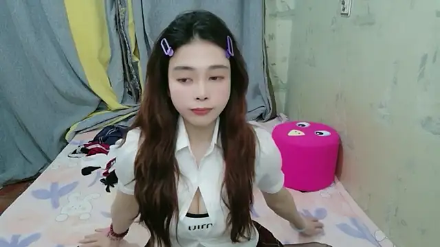 Snapshot of xiaoxiaohong030 chatting on 27, 4, 2026 xiaoxiaohong030 online show from 27, 4, 2026