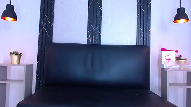 Snapshot of Feiccer_Castquer chatting on 11, 5, 2026 Feiccer Castquer online show from 11, 5, 2026