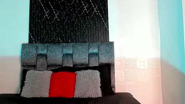 ThiagoSexy005 online show from 25, 6, 2026