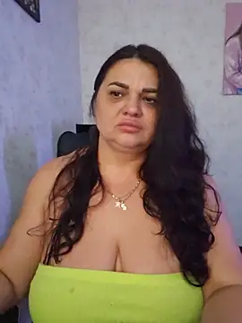 -CUTE-EVVIL- online show from 4, 7, 2026