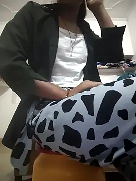 ESHA-LOVE online show from 4, 5, 2026