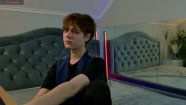 Mark Ian  online show from 29, 4, 2026