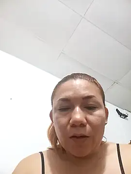 Snapshot of Luna_Morch chatting on 16, 5, 2026 Luna Morch online show from 16, 5, 2026