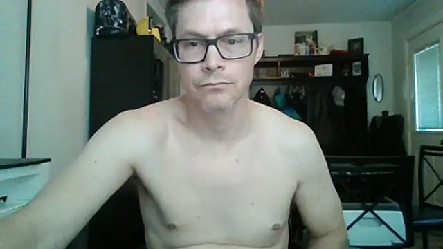 Snapshot of dadbod847364 chatting on 25, 4, 2026 dadbod847364 online show from 25, 4, 2026