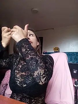 Snapshot of Angel_Nova_ chatting on 18, 6, 2026 Angel Nova online show from 18, 6, 2026