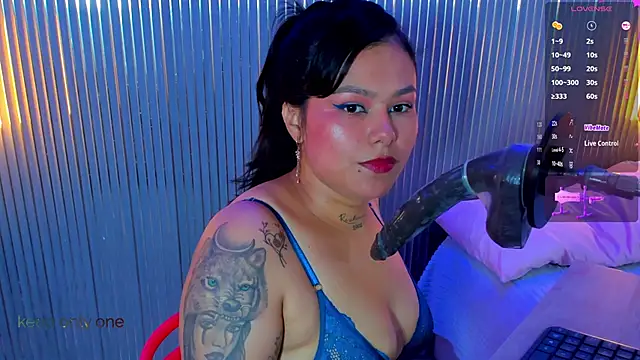 Snapshot of brunette_zoe chatting on 4, 6, 2026 brunette zoe online show from 4, 6, 2026