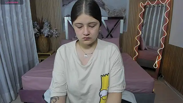 Snapshot of Krysstal_tay1 chatting on 15, 6, 2026 Krysstal tay1 online show from 15, 6, 2026