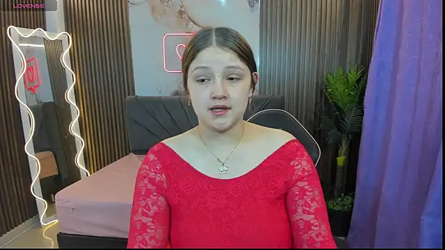 Snapshot of Krysstal_tay1 chatting on 2, 8, 2026 Krysstal tay1 online show from 2, 8, 2026