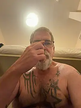 Snapshot of Caesar_Baxter chatting on 19, 7, 2026 Caesar Baxter online show from 19, 7, 2026