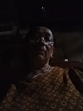Snapshot of mouth22 chatting on 4, 7, 2026 mouth22 online show from 4, 7, 2026