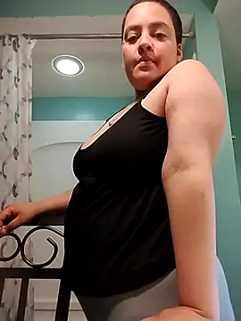 wetandtightcoochie online show from 4, 5, 2026