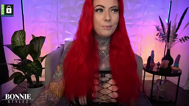 BonnieStylez online show from 10, 9, 2025