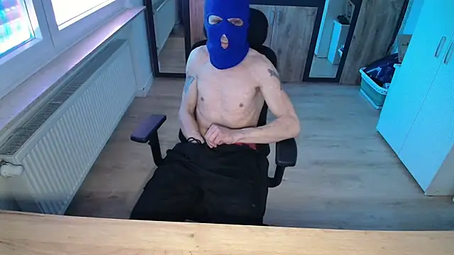 BadBoyMasked online show from 26, 4, 2026