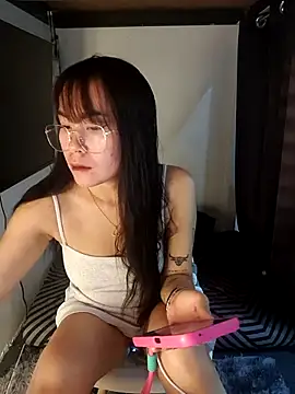 Snapshot of Bad_bish21 chatting on 8, 8, 2026 Bad bish21 online show from 8, 8, 2026