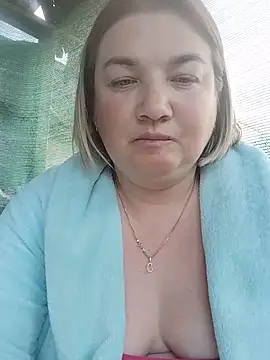 Snapshot of MiyaOlliver chatting on 21, 5, 2026 MiyaOlliver online show from 21, 5, 2026