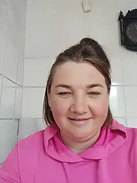 Snapshot of MiyaOlliver chatting on 8, 6, 2026 MiyaOlliver online show from 8, 6, 2026