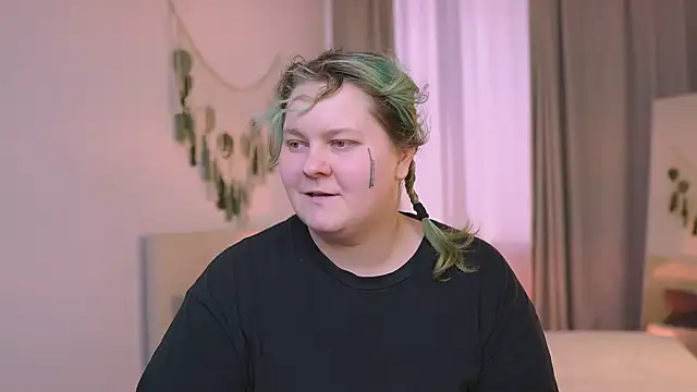 Amelia Skyee online show from 24, 5, 2026