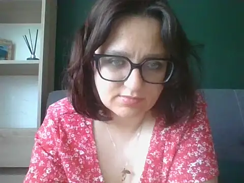 sensual paris online show from 25, 5, 2026