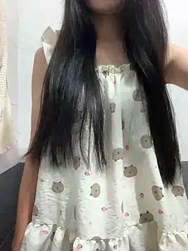 Snapshot of Sury-babyy chatting on 4, 5, 2026 Sury-babyy online show from 4, 5, 2026