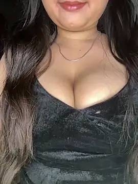 Snapshot of Naughty_pooja44 chatting on 15, 5, 2026 Naughty pooja44 online show from 15, 5, 2026