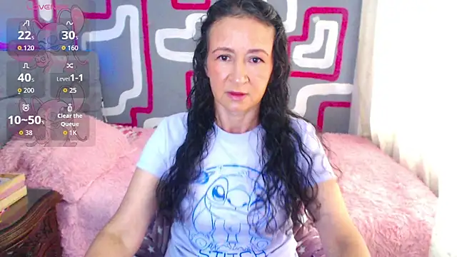 aura latinax online show from 29, 4, 2026