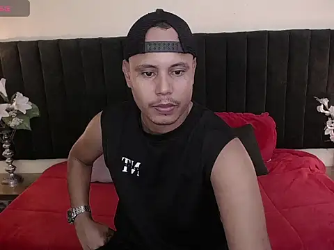 Snapshot of noah_oliver1 chatting on 30, 5, 2026 noah oliver1 online show from 30, 5, 2026