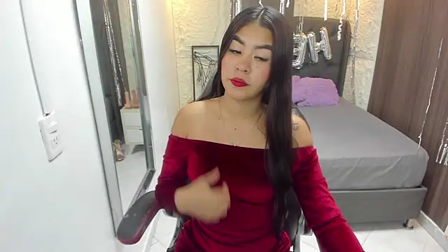 Snapshot of SHARLOTTE_SUITTE chatting on 30, 7, 2026 SHARLOTTE SUITTE online show from 30, 7, 2026