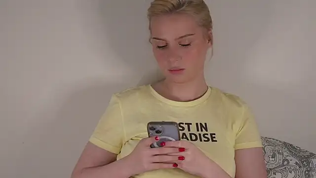 Snapshot of SweetPunisherr chatting on 2, 7, 2026 SweetPunisherr online show from 2, 7, 2026