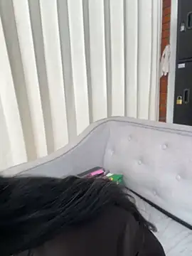 The Bratzz  online show from 30, 4, 2026