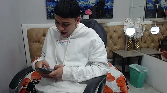 Ethanx18  online show from 16, 5, 2026
