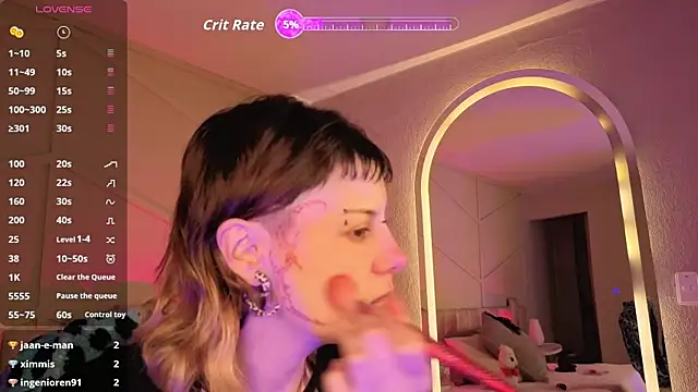 Snapshot of Rossiee_huntt chatting on 14, 5, 2026 Rossiee huntt online show from 14, 5, 2026
