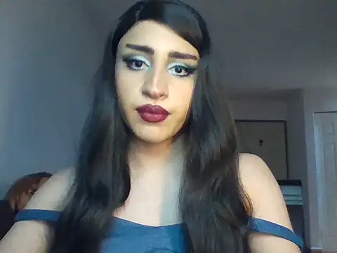 Snapshot of AliceSparkle13 chatting on 19, 5, 2026 AliceSparkle13 online show from 19, 5, 2026
