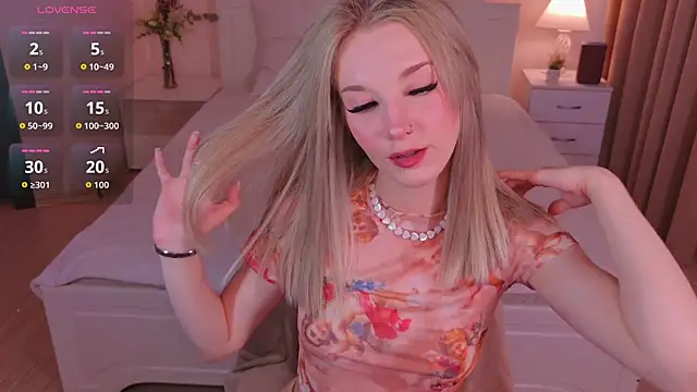 Snapshot of MilliBrownn chatting on 17, 7, 2026 MilliBrownn online show from 17, 7, 2026
