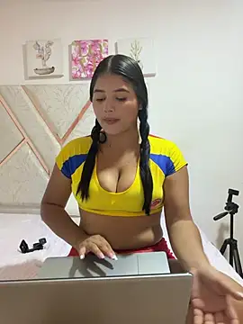 Mulan rousse online show from 27, 6, 2026