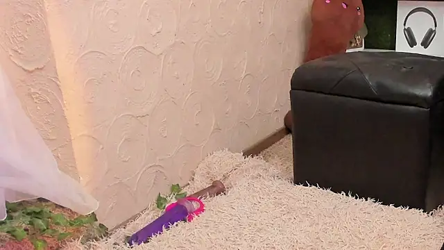 Snapshot of lililiana chatting on 10, 5, 2026 lililiana online show from 10, 5, 2026