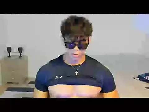 Snapshot of noahprada chatting on 16, 5, 2026 noahprada online show from 16, 5, 2026