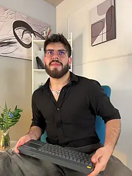 DomBoy  online show from 14, 6, 2026