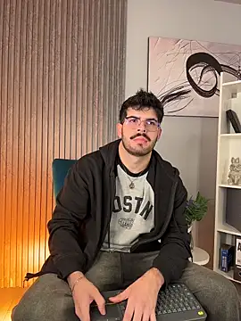 DomBoy  online show from 17, 6, 2026