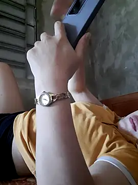 Snapshot of linhkun1 chatting on 27, 5, 2026 linhkun1 online show from 27, 5, 2026