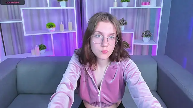 iMagdaLunna online show from 21, 5, 2026