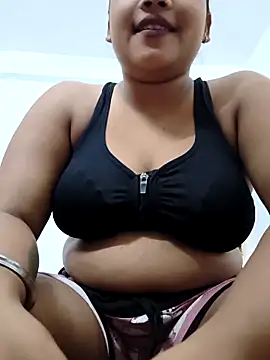 Snapshot of payaljaan800 chatting on 6, 5, 2026 payaljaan800 online show from 6, 5, 2026