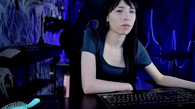 Snapshot of SeraphineSparda chatting on 6, 7, 2026 SeraphineSparda online show from 6, 7, 2026