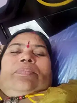 Snapshot of dheepika11 chatting on 19, 5, 2026 dheepika11 online show from 19, 5, 2026