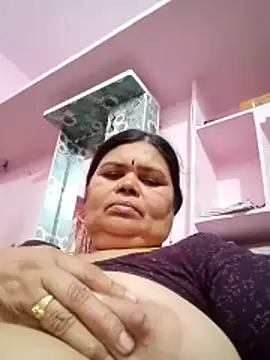 Snapshot of dheepika11 chatting on 30, 5, 2026 dheepika11 online show from 30, 5, 2026