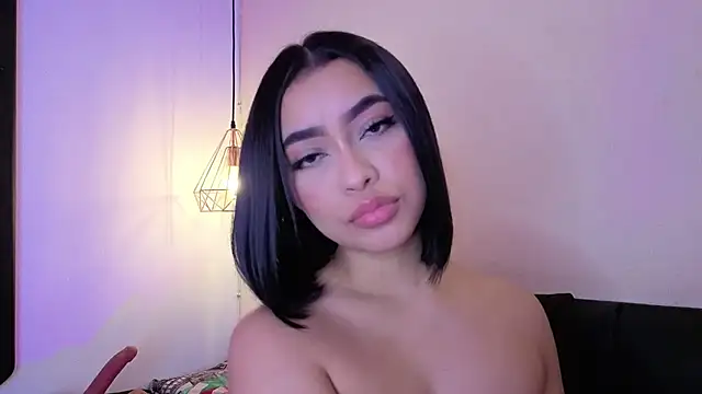 Snapshot of Chloe_monroee chatting on 25, 6, 2026 Chloe monroee online show from 25, 6, 2026