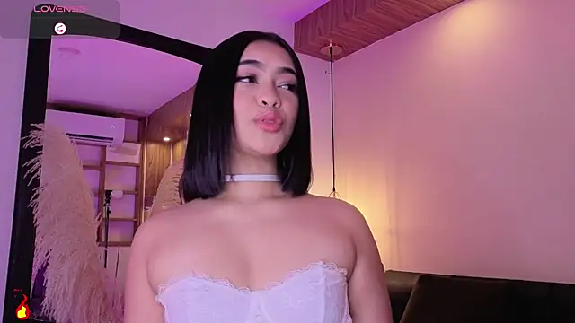 Snapshot of Chloe_monroee chatting on 11, 7, 2026 Chloe monroee online show from 11, 7, 2026