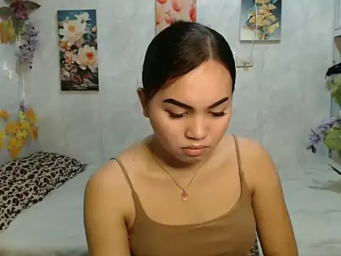 Snapshot of ur_asiankat chatting on 6, 6, 2026 ur asiankat online show from 6, 6, 2026