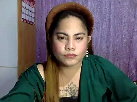 Lucy69-S online show from 5, 5, 2026