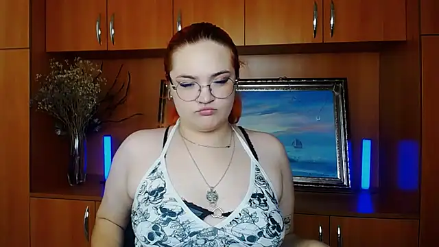 Snapshot of RinaRiii chatting on 17, 7, 2026 RinaRiii online show from 17, 7, 2026